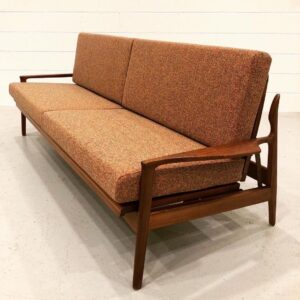 Fler Narvik Daybed in Mingle Mangle Spice fabric from Zepel