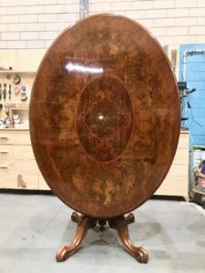 Restoration antique mid-Victorian walnut tilt-top Loo table"
