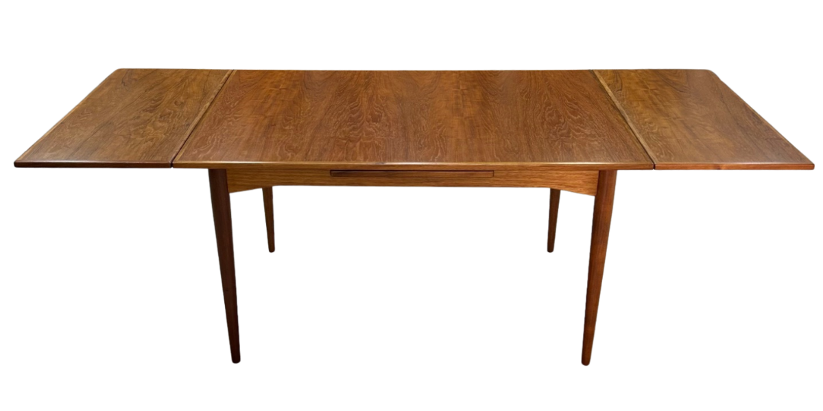 Fler SC58 TV chairs